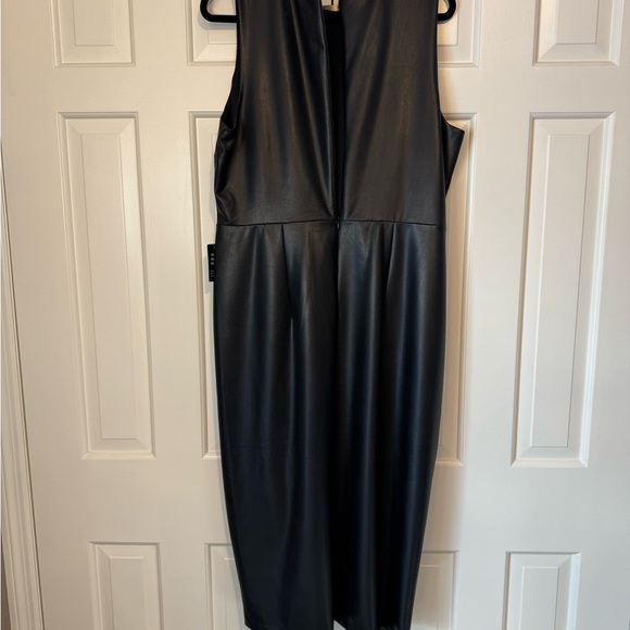 Express Faux Leather Twist Front Dress sz XL - Picture 7 of 9